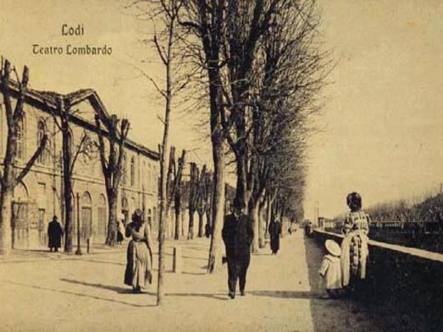 teatro lombardo.JPG